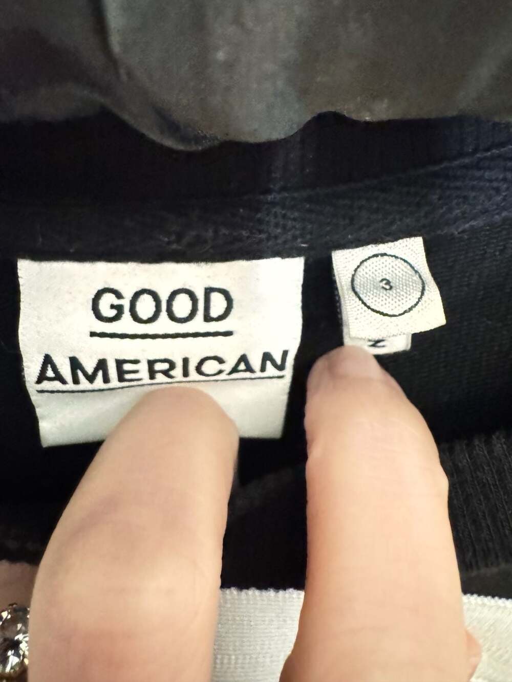 Good American Size 3 Black and White Striped Cropped Sweatshirt - Picture 3 of 5